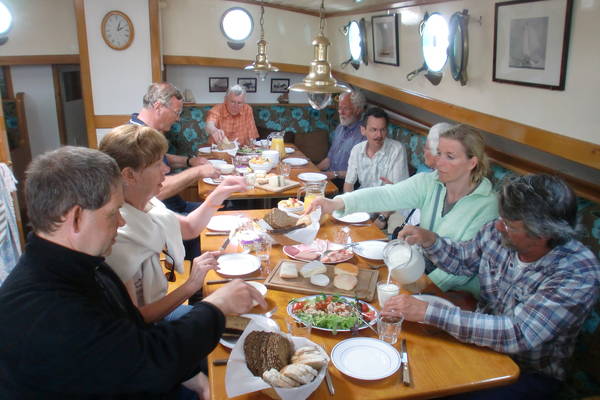 Catering - Genießen Sie einen unbeschwerten Segeltörn mit ausgezeichnetem Essen!